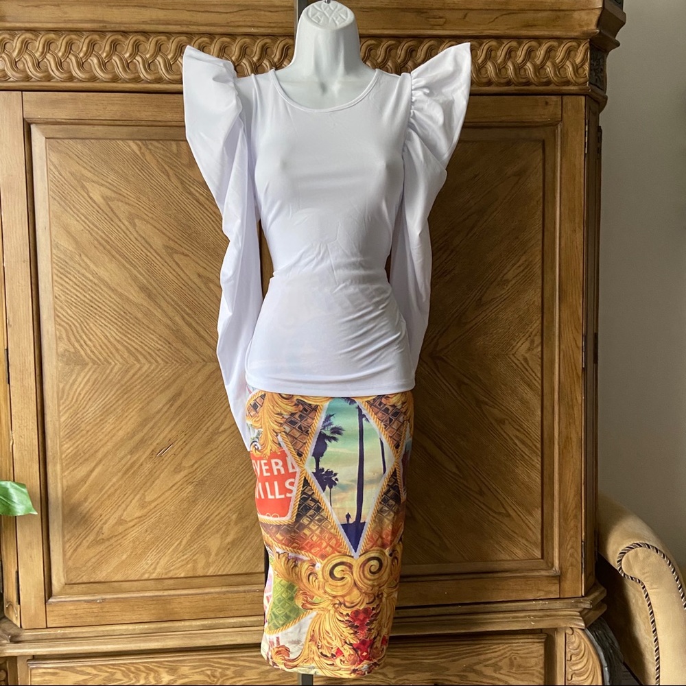 CBR white puffy spike sleeve long sleeve top